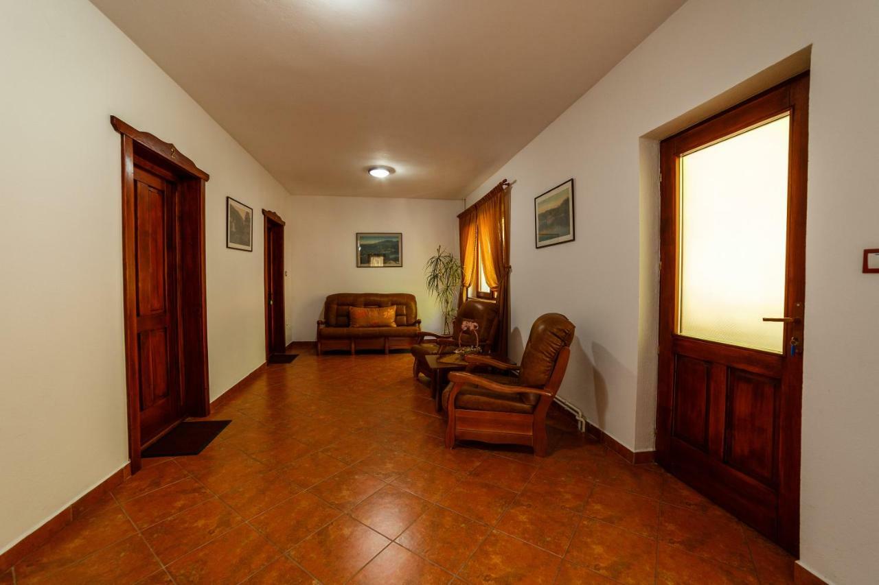 Pensiunea Eva Bed and Breakfast Sovata Εξωτερικό φωτογραφία