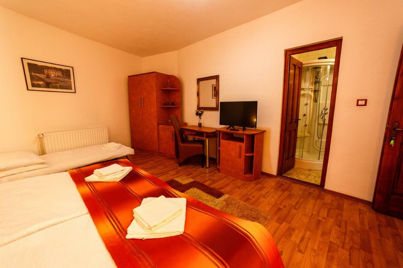 Pensiunea Eva Bed and Breakfast Sovata Εξωτερικό φωτογραφία
