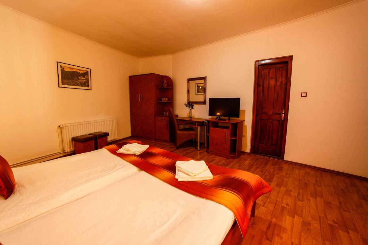 Pensiunea Eva Bed and Breakfast Sovata Εξωτερικό φωτογραφία