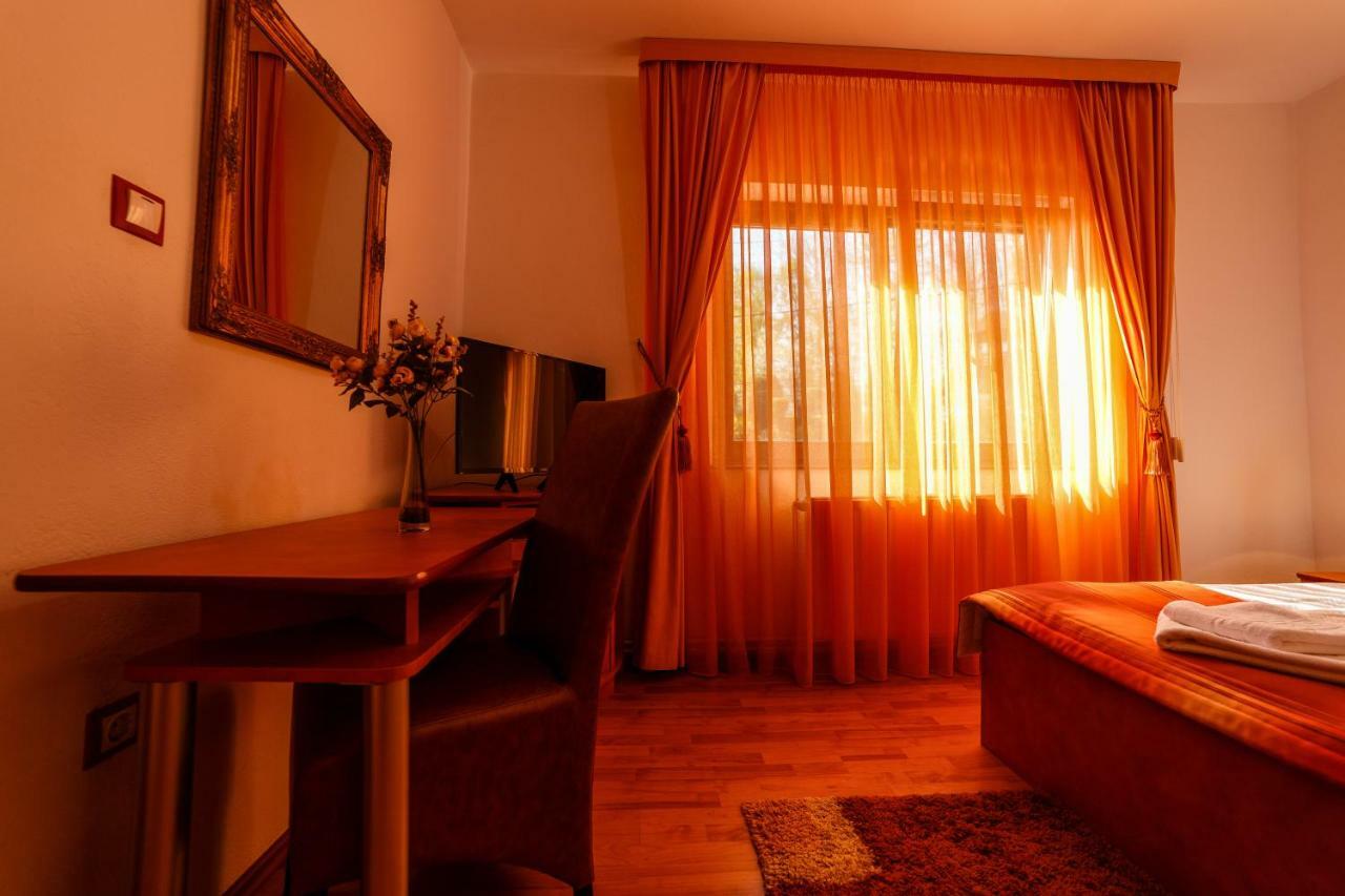 Pensiunea Eva Bed and Breakfast Sovata Εξωτερικό φωτογραφία